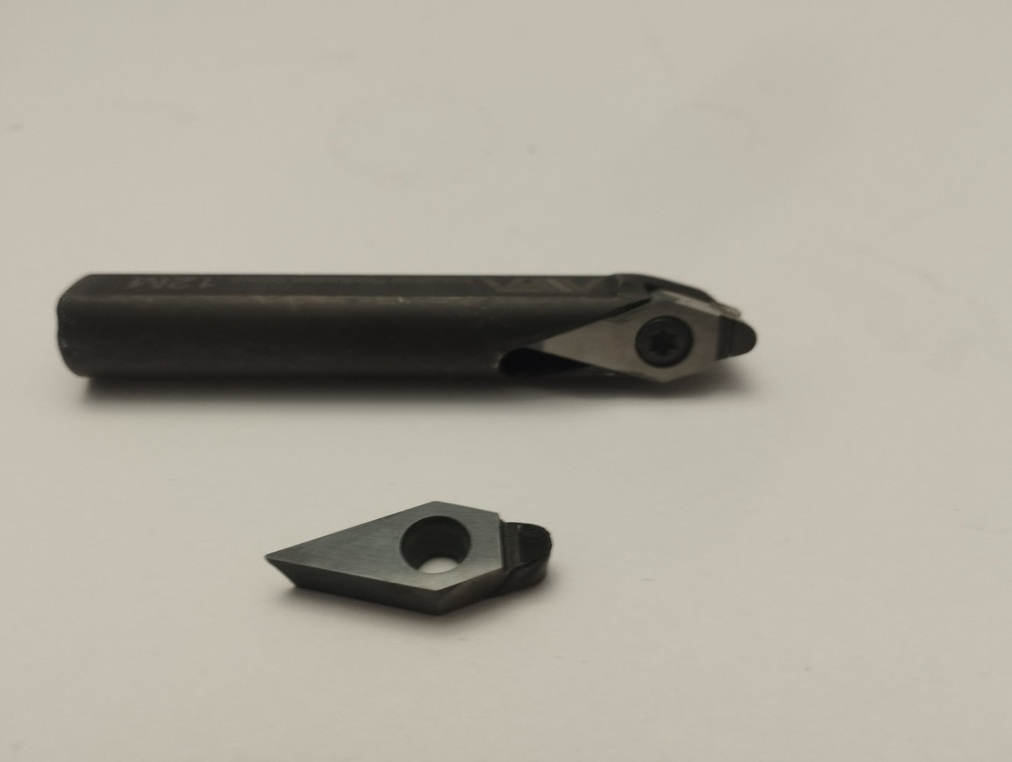 Surface Milling Bit with PCD Cutter – For Aluminum, Ø12mm Holder