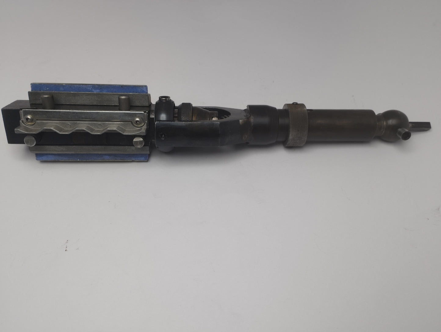 Honwerkzeug mit 30-mm-Ende, Abm. Größe: 74–139 mm
