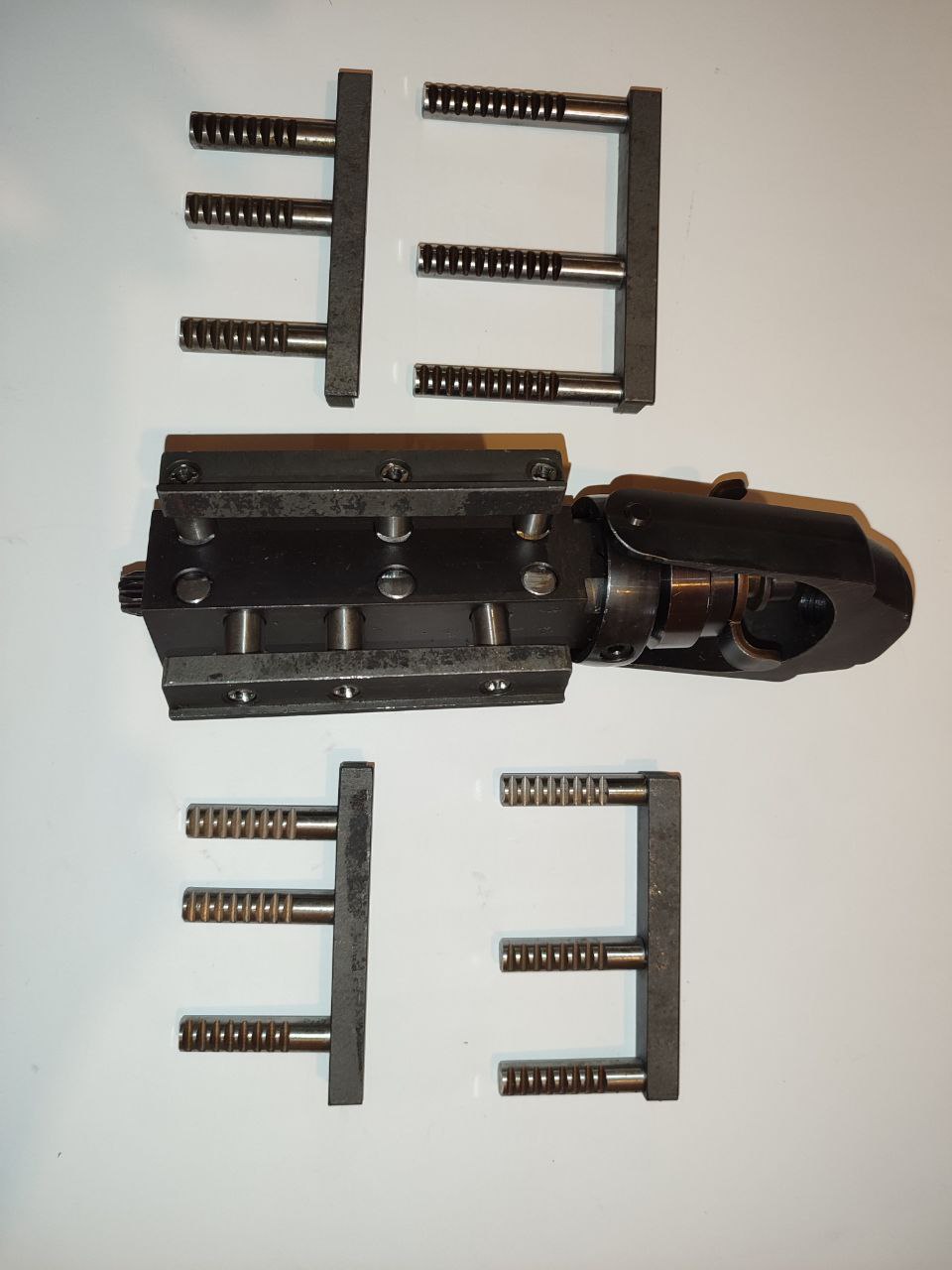 Honing Head with 3 guides