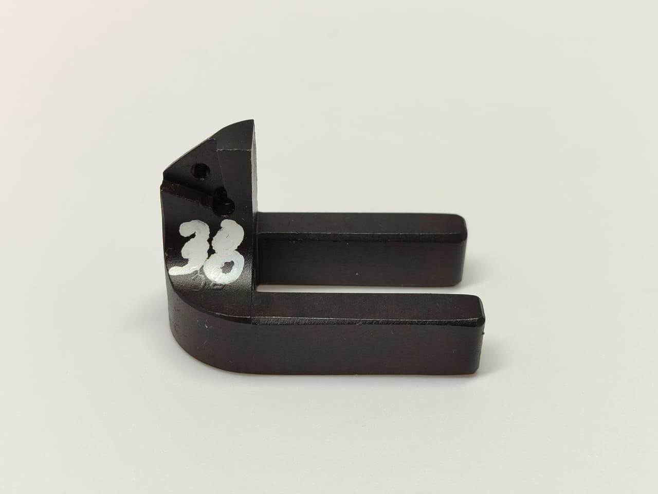 Holder 38/42